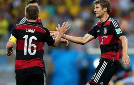 Germania a CASTIGAT Cupa Mondiala!