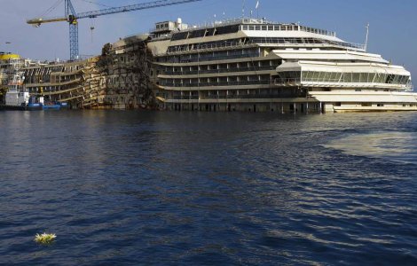 Operatiune fara precedent de ranfluare a pachebotului Costa Concordia