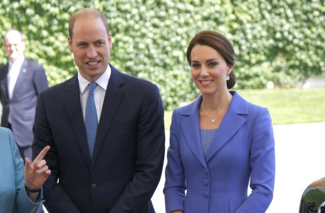 Prințul William și Kate Middleton s-au ales cu noi titluri după moartea Reginei