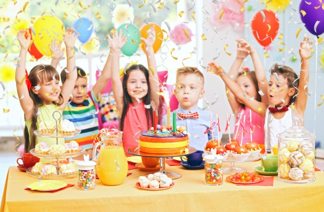 Felicitări de zi de naștere pentru copii