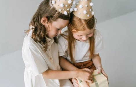 Alegerea cadourilor potrivite pentru copii în funcție de vârstă