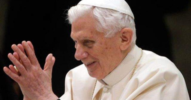 Papa Benedict nu a vazut finala CM, dar este multumit de rezultat