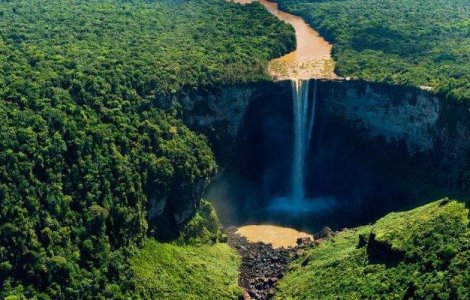  Top  13 locuri NEPAMANTENE de pe Terra care te vor lasa fara cuvinte