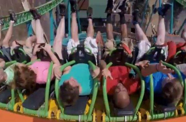 [VIDEO] Asa arata cel mai rapid carusel din lume
