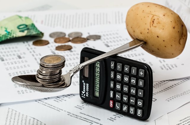 Inflația a ajuns la 15,3%. Vești &icirc;ngrijorătoare de la economiști: &bdquo;Ne așteaptă o perioadă grea&rdquo;