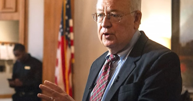 A murit Kenneth Starr, procurorul din dosarul Clinton/Lewinsky