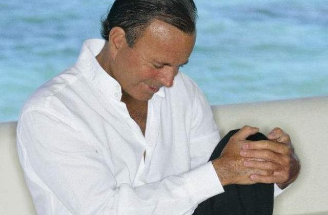 Concertul Julio Iglesias, din 19 iulie, de la Mamaia va fi anulat