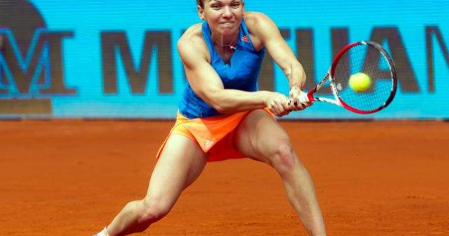 SONDAJ: FC Steaua si Simona Halep, favoritii romanilor in sport