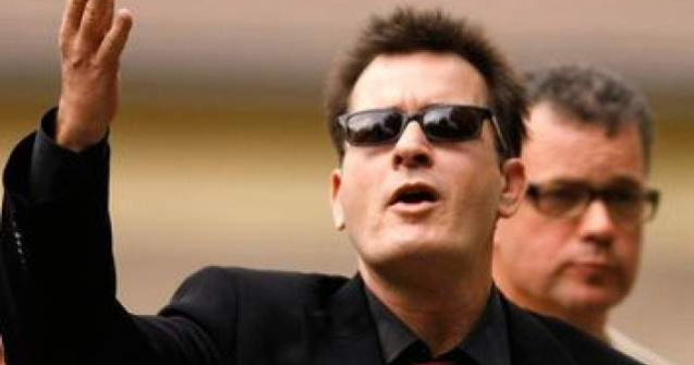 Charlie Sheen, criticat aspru de PETA