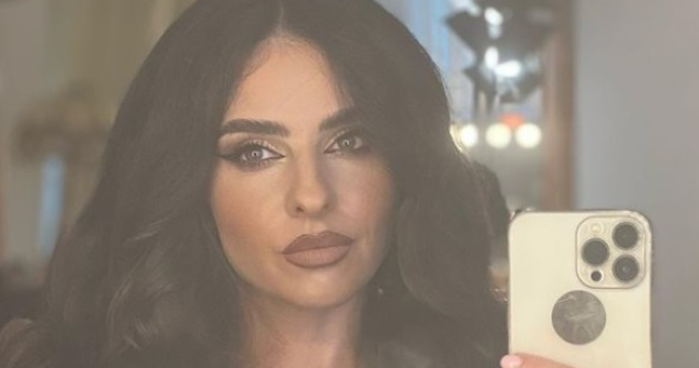 Mellina, detalii din viața privată. Fosta concurentă de la Survivor, pusă să aleagă între carieră și iubit