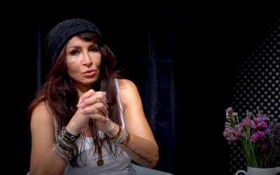 Se retrage sau nu Mihaela...