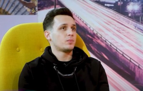 Ce relație are Francesco Paglieri cu tatăl lui. Tânărul a crezut că părintele lui este mort timp de 14 ani