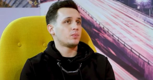 Ce relație are Francesco Paglieri cu tatăl lui. Tânărul a crezut că părintele lui este mort timp de 14 ani