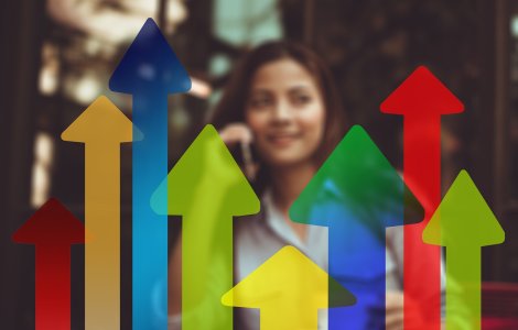 Cum arată viața tinerilor în vremuri de criză: distracție cu moderație și cumpătare în ceea ce privește moda