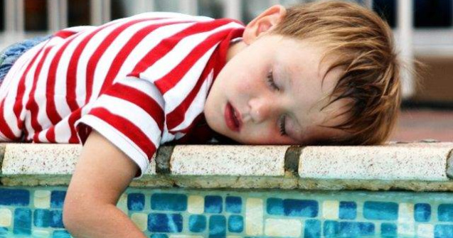 Riscul de deces este mai mare in cazul copiilor care dorm cu parintii