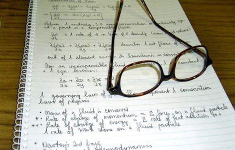 Admiterea facultate 2014: Peste 3.800 de candidati la UMF Bucuresti