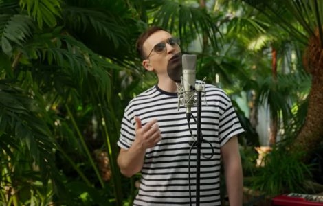 Ce meserii a avut Denis Roabeș înainte de a se muta în România. Antrenorului de la Vocea României nu i-a fost ușor