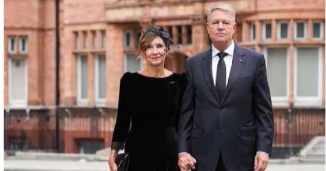 Creatoarea de modă care a îmbrăcat-o pe Carmen Iohannis, mesaj dur pentru Cătălin Botezatu: „Decolteul Primei Doamne este absolut decent”