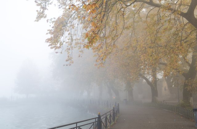 Prognoza meteo - 26 septembrie 2022. Temperaturi calde și ploi abundente &icirc;n anumite zone