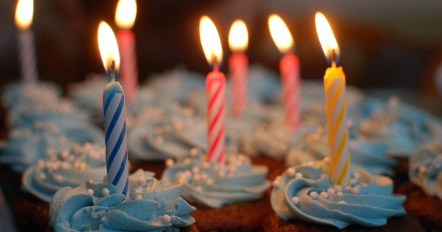 Idei de felicitări zi de naștere