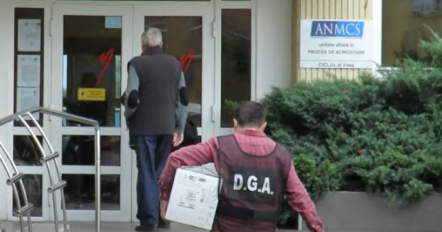 Marian Gașpar, cunoscut medic din Timișoara, prins cu mită. Surse: nu ar fi pentru prima dată