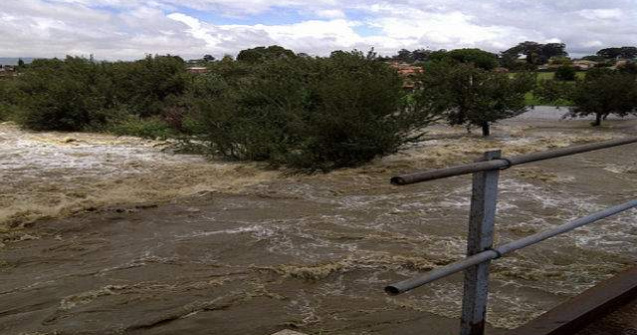 Cod portocaliu de inundatii in cinci judete