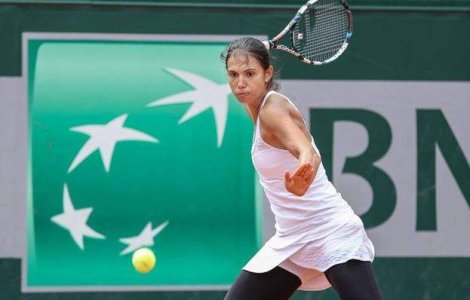 Raluca Olaru s-a calificat in semifinalele de dublu, la Baku