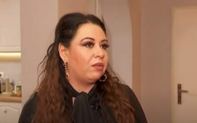 Oana Roman și-a scos vila la...