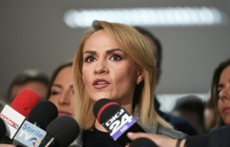 Gabriela Firea: „Unde e apa caldă din afișul tău, Nicușor Dan?”