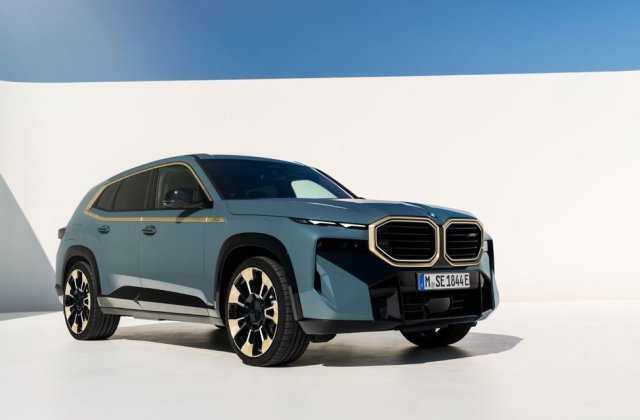 BMW prezintă primul XM din istorie: 653 CP și motor plug-in hybrid
