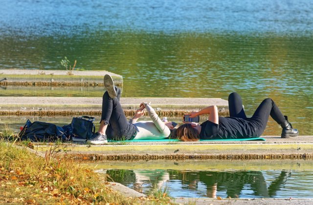 Prognoza meteo ANM pentru weekendul 1-2 octombrie. Vremea, mai caldă pentru &icirc;nceput de octombrie