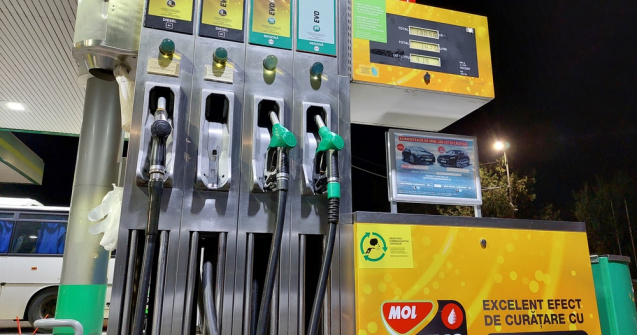 Reducerea de 50 bani la carburanți va fi valabilă până la sfârșitul anului