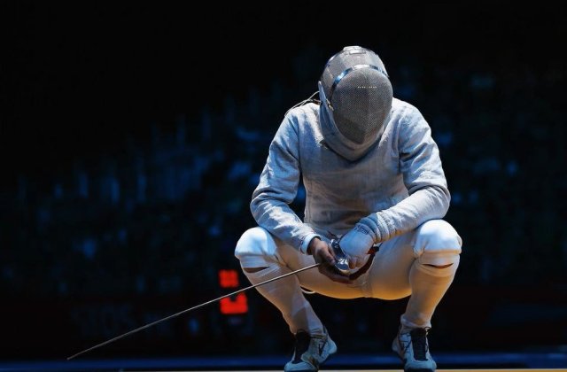 Florin Zalomir, jandarm și fost campion la scrimă, găsit &icirc;mpușcat &icirc;n cap, &icirc;n Otopeni. O femeie a sunat la 112 