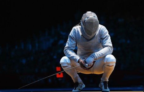 Florin Zalomir, jandarm și fost campion la scrimă, găsit împușcat în cap, în Otopeni. O femeie a sunat la 112