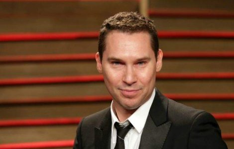 Actorul care l-a acuzat pe Bryan Singer de pedofilie a renuntat la caz