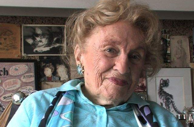 Scriitoarea Bel Kaufman a murit la varsta de 103 ani