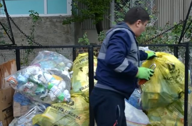 Rom&acirc;nia, corigentă la colectarea selectivă. Amenzi de p&acirc;nă la 20.000 de lei pentru localnicii care aruncă gunoiul la &icirc;nt&acirc;mplare