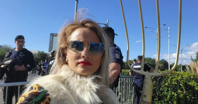 Amalia Bellantoni s-a ales cu dosar penal. Vedeta a răbufnit în cadrul unei emisiuni în direct