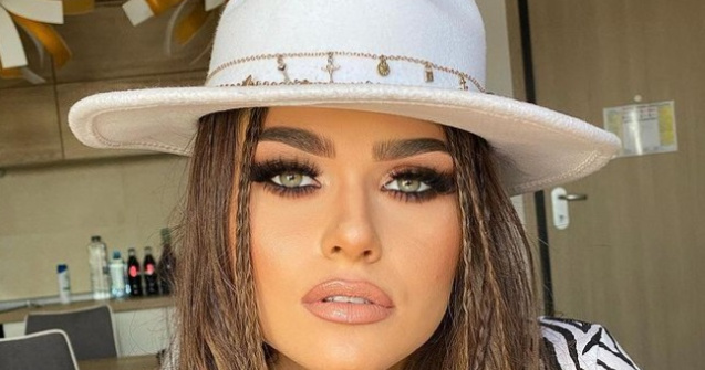 Theo Rose, mesaj îngrijorător pentru fani: „Am o stare așa în corp, leșinată”