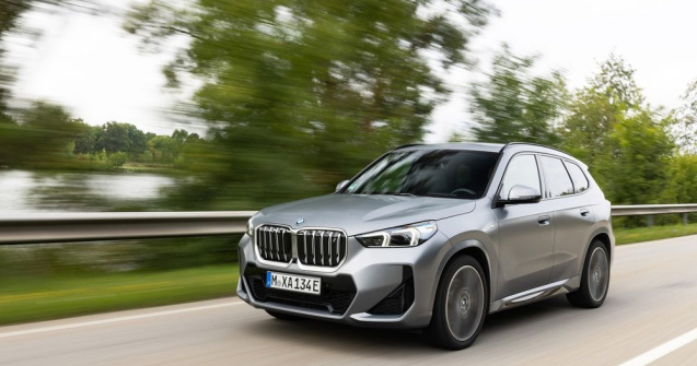 Test drive BMW iX1 - Cu un pas în viitor