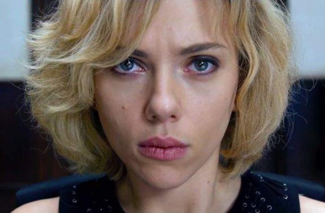 [VIDEO] Filmul SF "Lucy", de Luc Besson, lider in box office-ul nord-american
