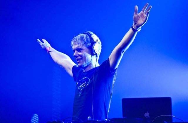 DJ-ul olandez Armin van Buuren concerteaza in Capitala, pe 8 noiembrie
