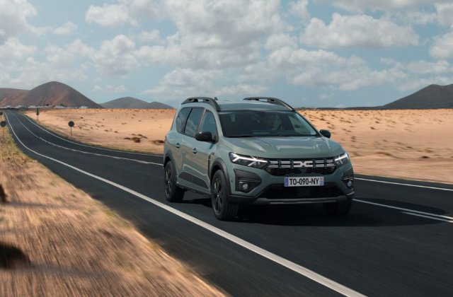 Dacia Jogger, primul automobil rom&acirc;nesc hibrid. Versiunea se lansează la Salonul de la Paris