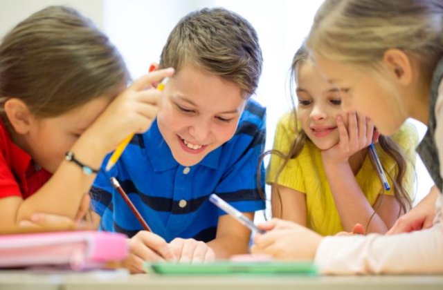 Back to school: 5 lucruri utile pentru copilul tău &icirc;n noul an școlar