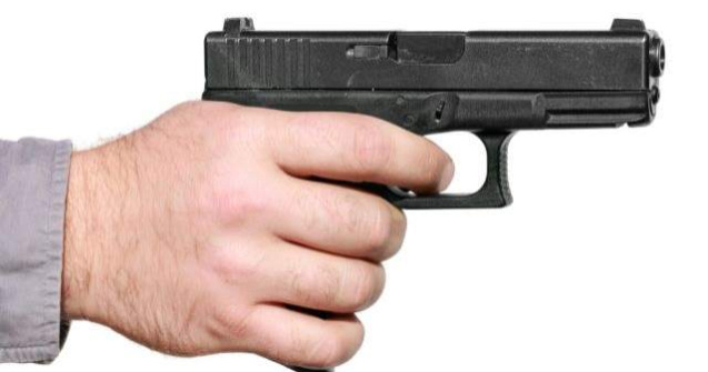 Politistul francez care a impuscat mortal un roman a fost arestat