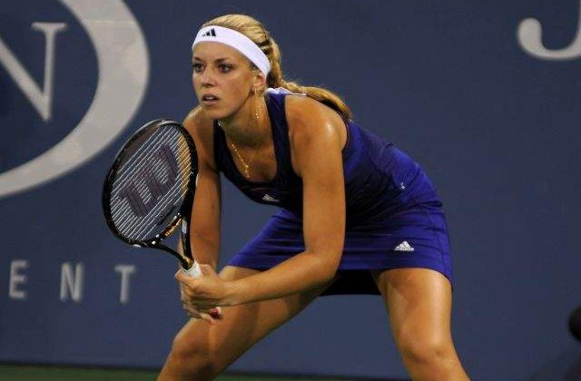Sabine Lisicki, record de viteza la serviciu in circuitul feminin