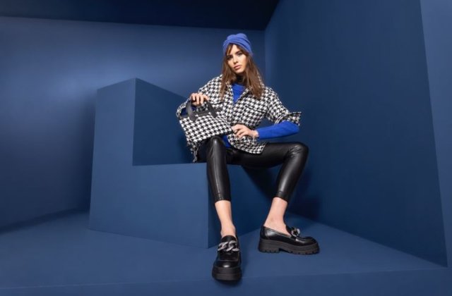 Back to black: modele de genți și pantofi pentru sezonul rece