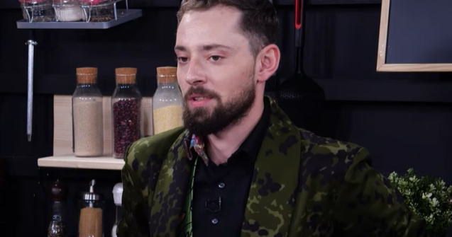 Ce regretă Cucu de la Noaptea Târziu în legătură cu părinții lui. Artistul are o poveste de viață impresionantă