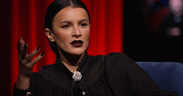 Ruxi, infidelă în trecut. Își mai dorește sau nu o relație serioasă concurenta de la „Sunt celebru, scoate-mă de aici!”