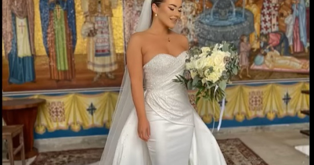 Ce probleme a întâmpinat Carmen de la Sălciua în luna de miere: „Mulți turiști au fost mutați”